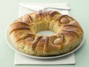 casatiello-con-uova-e-formaggi-crop-4-3-489-370