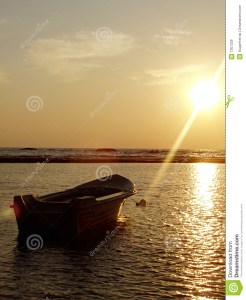 barca-sul-mare-al-tramonto-1367339